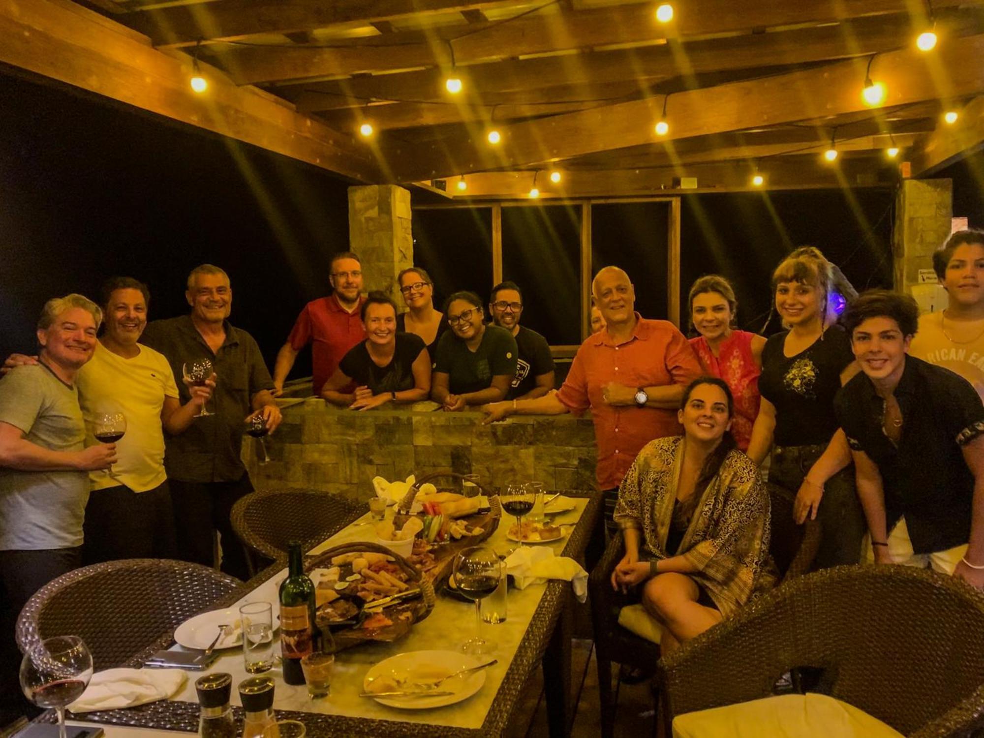 Edgewater Dive & Spa Resort Puerto Galera Ngoại thất bức ảnh
